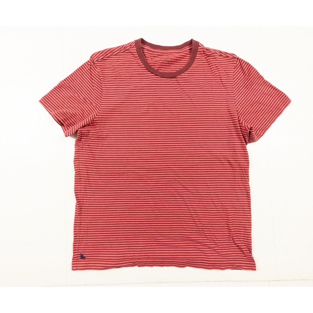 UNTUCKit Shirt Adult Large Red Striped Crewneck Tee Short Sleeve Mens Casual‎